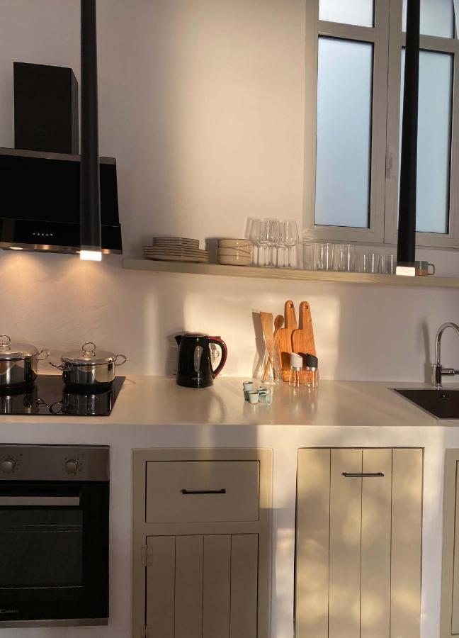 Lyra Seafront Apartment , Paroikia Town Center Εξωτερικό φωτογραφία